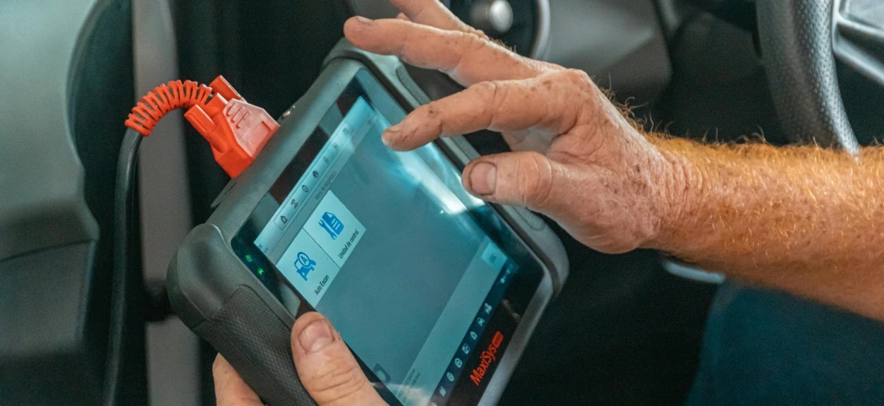 OBD dijagnostika automobila za očitavanje greške Check Engine lampice