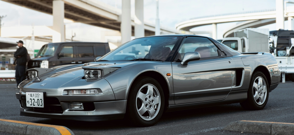 Honda NSX dizajn i filozofija japanskog sportskog automobila devedesetih