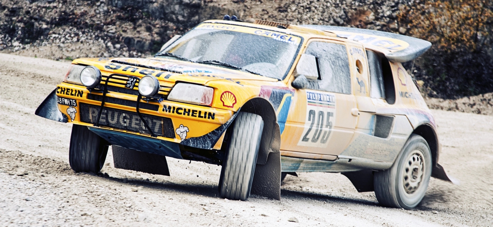 Peugeot 205 T16 reli automobil na trci Dakar