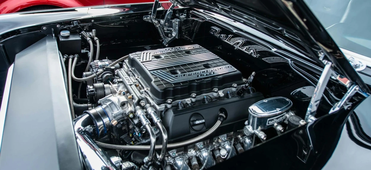 Motor automobila sa Start-Stop sistemom i ojačanim komponentama za česta paljenja