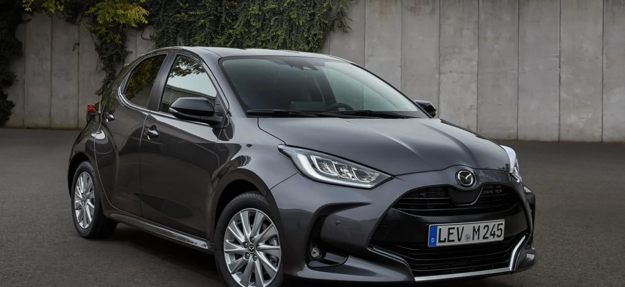 Mazda2 Hybrid